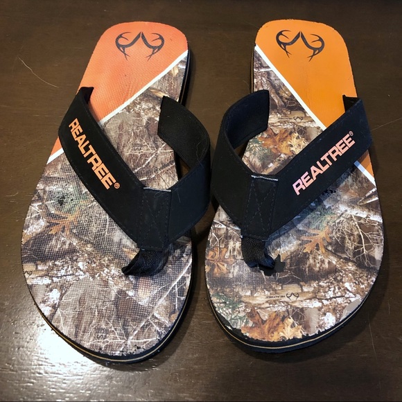 Men’s Woodland Sandals - Picture 2 of 3